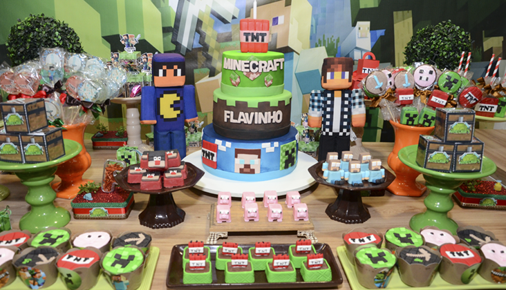 Bolos Roblox- O Tema Preferido Dos Mais Pequenos  Festa minecraft simples,  Festa de aniversario infantil, Aniversario infantil